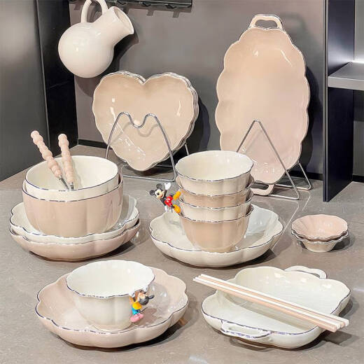 
Yonghuan bowl and plate set household tableware dishes bowl and chopsticks move gold-painted food gift box 1355 0 heads