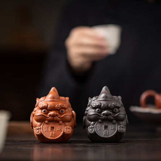 Pixiu tea pet ornaments, high-quality purple clay, tea ceremony, kung fu tea table, tea set accessories, creative and cute tea toys, high-end cute ball Pixiu-red