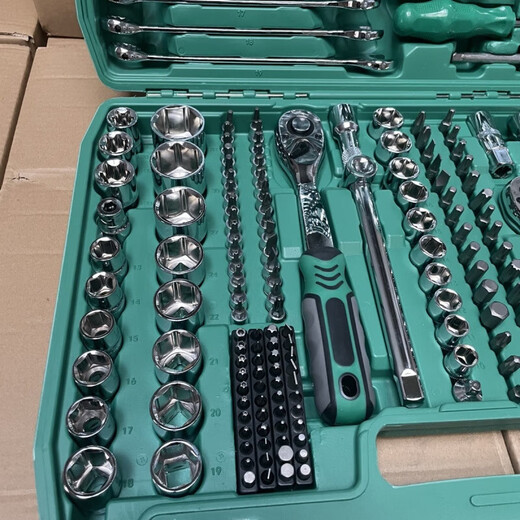 Guadi 216-piece repair set multi-functional socket wrench set combination sleeve ratchet wrench car repair hardware tool master 172-piece 72-tooth auto repair model used out and replaced with new ones