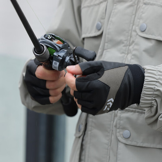 DAIWA 25 spring and summer DG-8125CS exposed 3/5 finger Luya competitive gloves wear-resistant fishing gloves exposed 5 fingers - olive green L