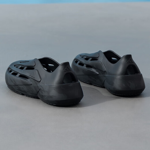 
Adidas casual shoes men's shoes women's shoes 2025 summer new sports shoes outdoor breathable hole shoes JH7039 JH7039 black/carbon black 44.5