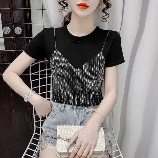DWRW Chic Short Top pour les femmes en été 2025 Nouveau Iron Diamond Temperament noir Tempilement mince Niche T-shirt à manches courtes 1098 Black M 80-100
