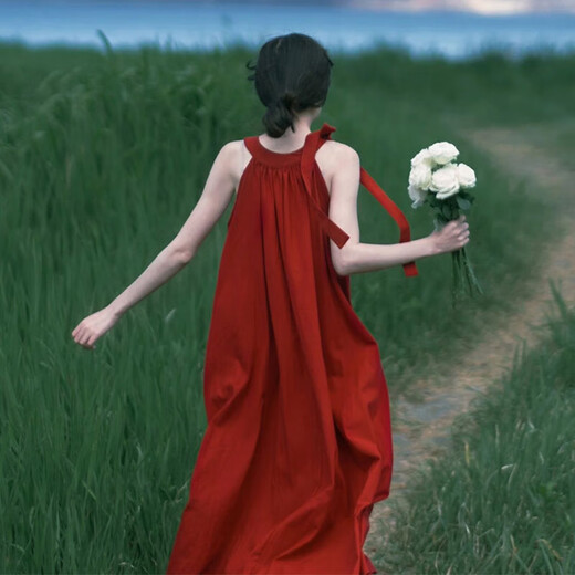 Mu Ni French resort style sleeveless halter neck red dress vacation travel photo skirt bride wedding dressing gown off the shoulder French halter neck dress red one size fits all recommended 90-130 Jin Jin equals 0.5 kg