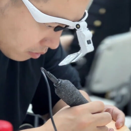 拜斯特新款轻松对线放大镜纹眉纹绣野生眉对线眼镜放大镜带LED灯 BST-9892BP纹绣对线专用放大镜