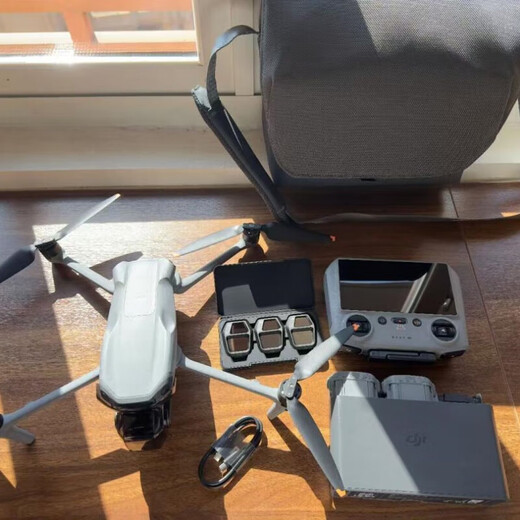 大疆精灵大疆  双摄旗舰航拍无人机高清全向主动避障跟拍机 大疆AIR3S标准版普通遥控器+随