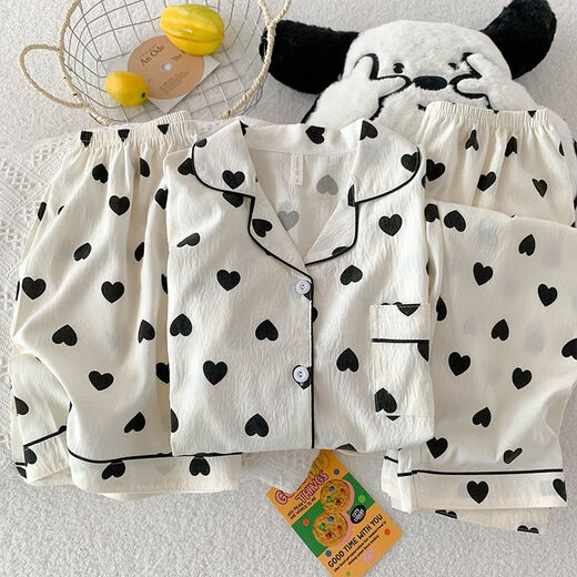
Three-piece pajamas for women in summer short-sleeved shorts trousers cardigan student home clothes thin cartoon ladies suit 9905 meters white spade heart three-piece set L