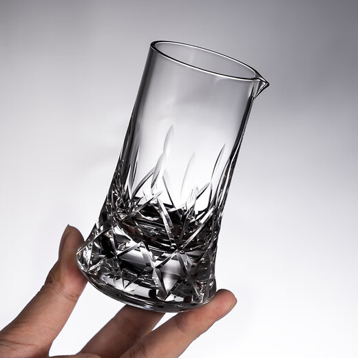 MARTIGUES 5A grade crystal white wine glass and wine dispenser set hand-carved small wine glass and one cup household wine set 150ml crystal wine dispenser