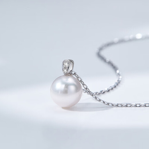 Luxury Pearl 18K Gold Akoya Seawater Pearl Pendant Women's Fashion Light Luxury Pearl Necklace 8.0MM-8.5MM