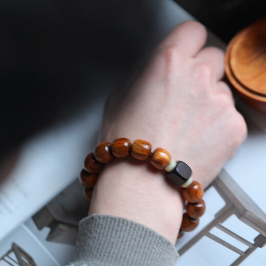 Rucuiyuan Hainan Huanghuali Браслет для мужчин и женщин с гримасой Морской желтый Старый материал Красное дерево Мужской браслет Сандал Подарок старейшинам Морской желтый браслет