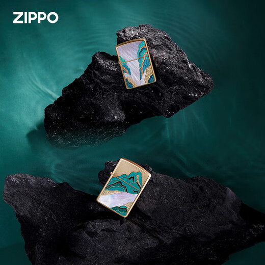 El agua de flujo de alta montaña de Zippo Lighter Funcionship High Mountain está a mil millas de distancia de los adornos de la recolección de tendencias nacionales en casa Kerosene a prueba de viento TC9902QT