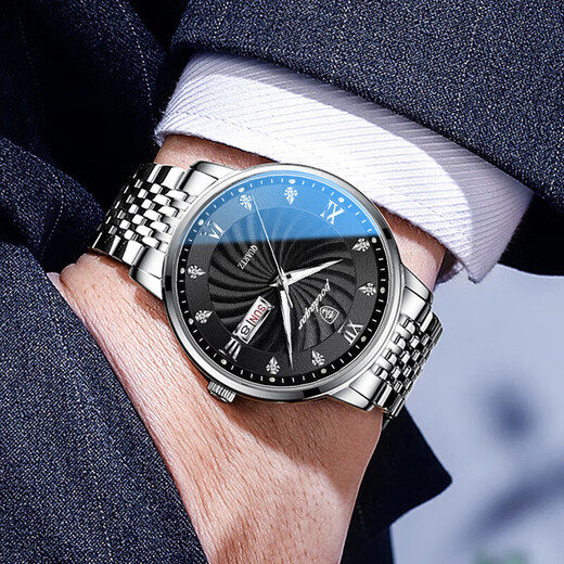 Les mêmes montres masculines à la mode pour les étudiants pour les étudiants pour hommes, le calendrier imperméable des étudiants entièrement automatique Machinerie 826 Black Shell Black Steel Celt Collection et Achetez des cadeaux
