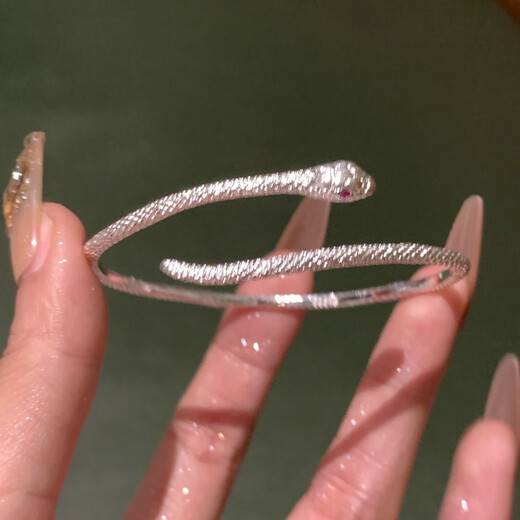 Mobius Ring sur le bracelet Bel Bell en fuite Bell pour femmes Bracelet Bracelet Temperrament Bijoux M1479 [Double Ring Blessing Bracelet 1 Package]