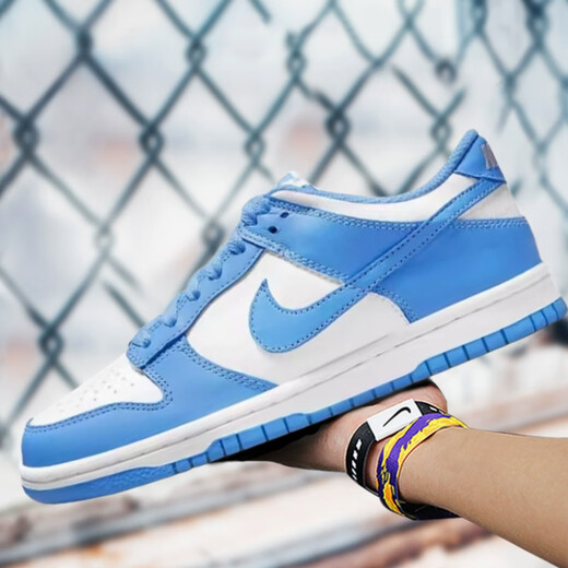 Nike (Nike) Nike Dunk Nike große Kinderschuhe für Frauenschuhe 2025 Sommer North Carolina Blue Low Top Casual Board Schuhe CW1590-103 CW1590-103 36.5