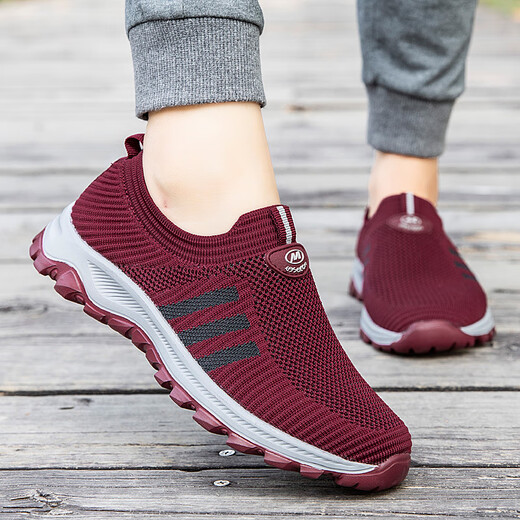 Zulijian Master alte Schuhe für Frauen im Herbst und Winter Neue Oma Sportschuhe für Feizhi Mutter Anti-Rutsch leichte Mesh mittleren und älteren Spaziergang Weicher Sohle 9207 Lila (Stoff, Frauenstil) 36 Frauenstil