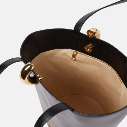 JACQUEMUS 女士 Bambola M号皮革水桶包 P01004935 黑色 统一码