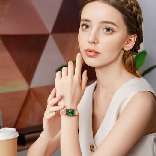 Burberry birthday gift for girls, women's thoughtful, high-end and practical gift for girlfriend, wife, best friend, niche exquisite wedding anniversary, cherry blossom pink - mesh belt (necklace + bracelet + gift box)