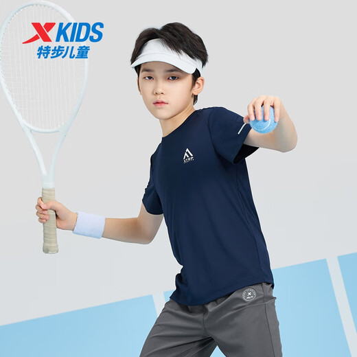 Xtep Boys Sommerkleidung für Kinder mit schnellen T-Shirts für Kurzarmdelise für den Sommer. Neue mittelgroße Kinder Kurzer T-Sports Top Deep Blue [9215] One Size M 120