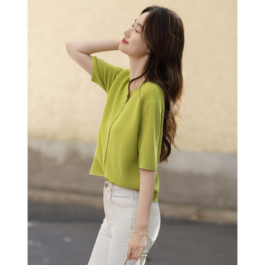 
Demana [Low Calorie Daily] Spring and Autumn Simple Wind Ice Wire Round Neck Middle Sleeve Cardigan Comfortable Meat Cover Sweater Women's Top