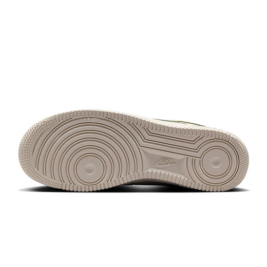 Nike (Nike) Chaussures féminines Air Force 1 '07 Confortable et polyvalent absorbant les chocs et chaussures sportives et décontractées IB3881-001 IB3881-001 38.5