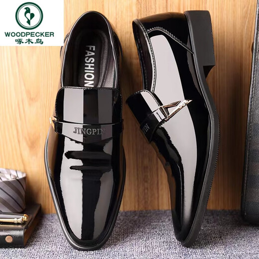 Woodpecker's new summer large-size men's leather shoes business formal leather shoes glossy casual men's leather shoes youth versatile leather shoes 686 black 42