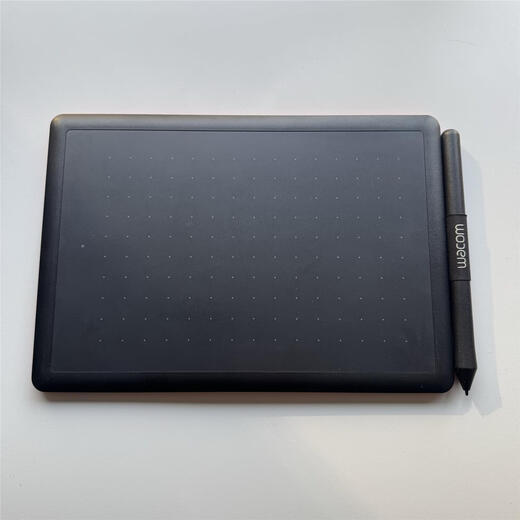 Wacom Оригинальный цифровой планшет CTL472/672 Ручная плата с помощью компьютерной платы.