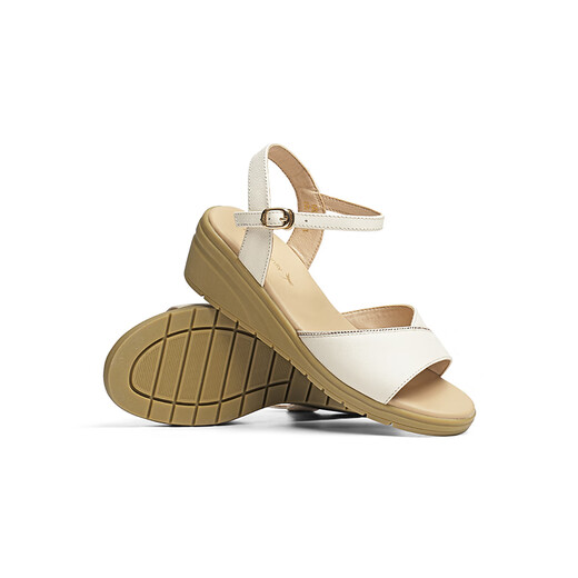 Rote Libellie-Fly Heeled Damens Sandalen 2025 Sommer Neues Kuhlatten-Ein-Streik-Frauenschuhe weiche Sohle bequeme Mutter Sandalen WJK25811 Bei White 37
