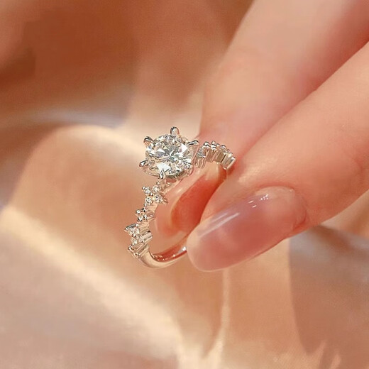 Authentic Pt950 platinum D color moissanite diamond ring for women 18 platinum proposal wedding ring for girlfriend’s birthday gift Light luxury model Star Dream main stone 1 carat You need to keep silent and contact customer service to note the circle number