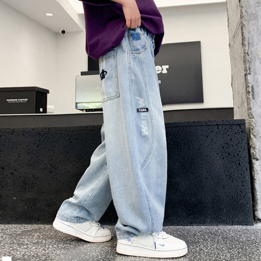 Snoopy Official Boys Jeans Tennis Sommer Dünner Stil 2025 Kinder hübsche Scimitar Hosen Jungen Eis Seide Straight Hosen Hellblau-Summer Thin Style 140 cm