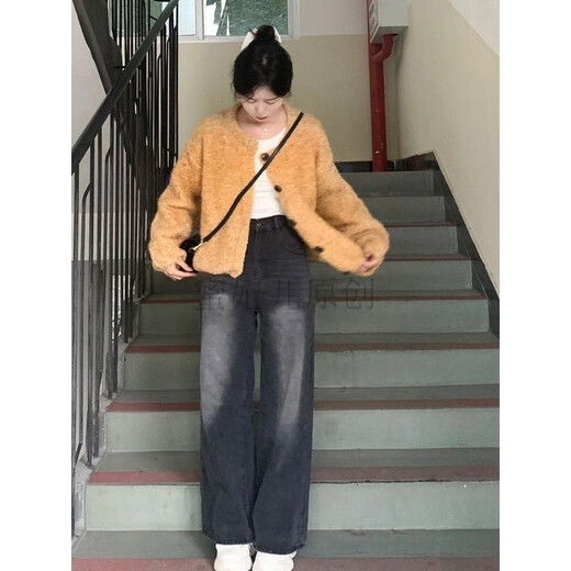 Rongxitu Autumn Gentle tenue for women, un ensemble complet de coréen 2025 Nouveau style Hong Kong Kong Knited Veste Jeans Ensemble en trois pièces [Single Piece] Sachet blanc (avec la poitrine S recommandée 70-90 Jin [Jin est égal à 0,5 kg] (++ une broche 70-90