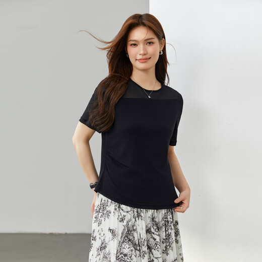 SHOW FIBRE [T-shirt lysel polyvalent plissé de la conception] grande taille Fat MM2025 Summer Nouveau style 1396 noir 5xl