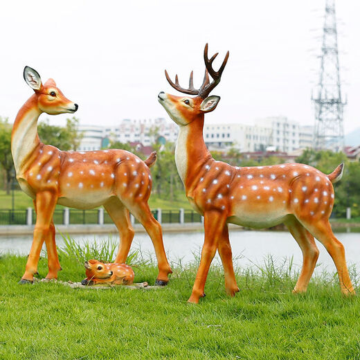 Fiberglass large animal sculpture simulated sika deer ornaments outdoor courtyard garden forest landscape lawn decoration No. 1 small lying deer right