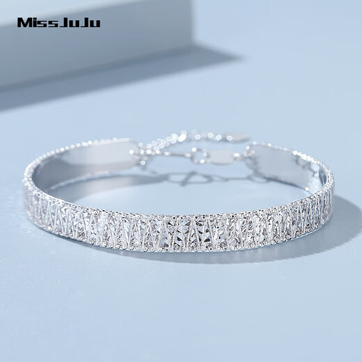 Miss JuJu pt950 sparkling platinum streamer bracelet women's platinum brushed open bracelet weighs 12.5-12.7g and is about 7mm wide