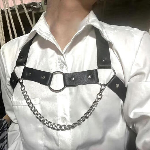 CLCEY胸链性感男士背带脖带身体朋克风肩带胸带衬衣腰带配饰搭配制服 黑色束腰背带+臂环 1cm
