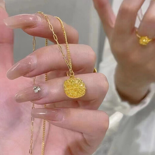 Wanmu 9999 pure gold brushed sugar cube pendant gold sparkling necklace pure gold niche fashion clavicle chain 0.01g brushed sugar cube necklace x 45cm