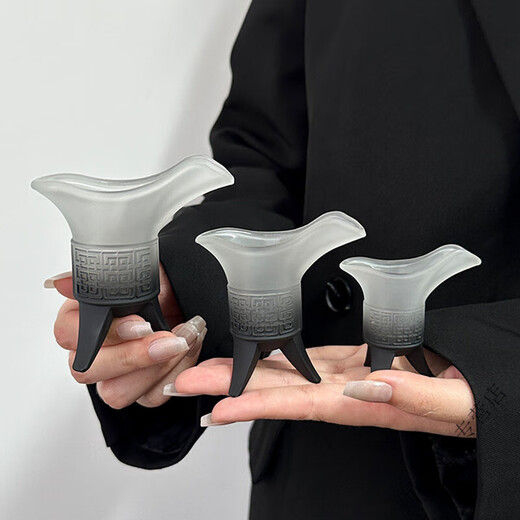 Enshousu Creative Antique Jue Cup Home Retro Qin Shihuang Milk Tea Cup Ancient Three-legged Cup Frosted Gradient Black Cup Frosted Black Emperor Cup - 100ml