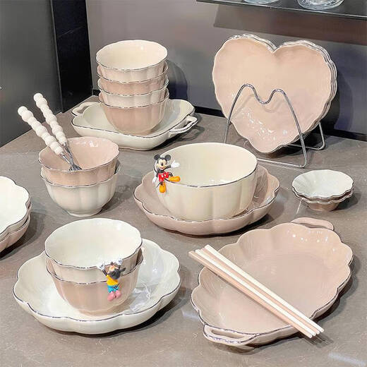 Tazón de mesa y placa de color XMSJ a alta temperatura Conjunto de plato 2024 Tazón de arroz nuevo plato de plato de plato y combinación de palillo 4-6 personas con 4-6 personas Caja de regalo de comida 1355 0 cabezas
