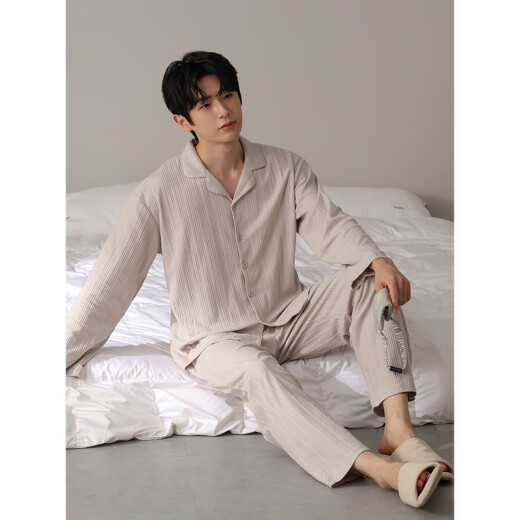 Residentes estadounidenses 2025 Nuevo pijama masculino en primavera y otoño Moda de manga larga