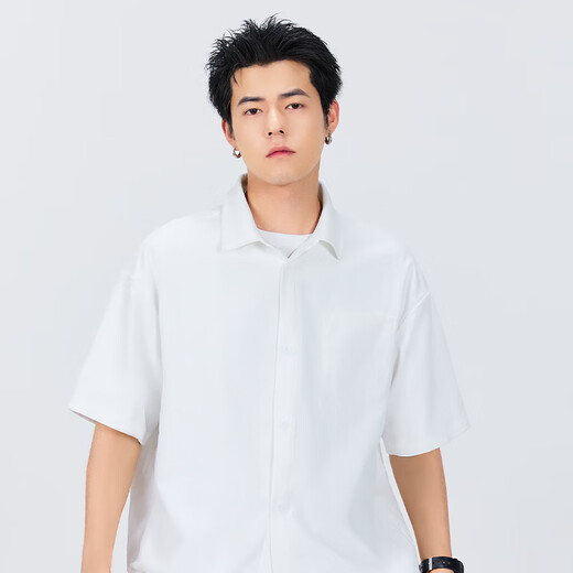名创优品（MINISO）冰丝短袖衬衫男夏季新款舒适凉感透气日系百搭宽松衬衣 白 XL