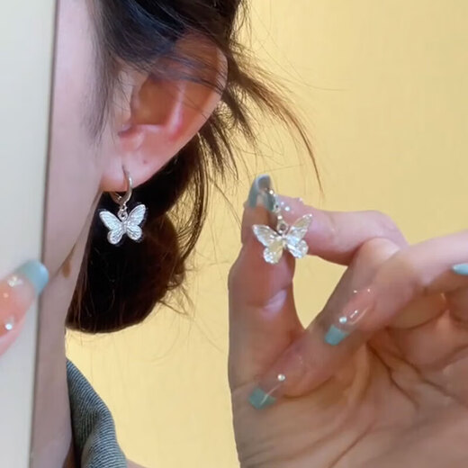 Silver butterfly earrings 2025 new high-end earrings popular earrings female niche unique temperament ear jewelry silver butterfly earrings one pair