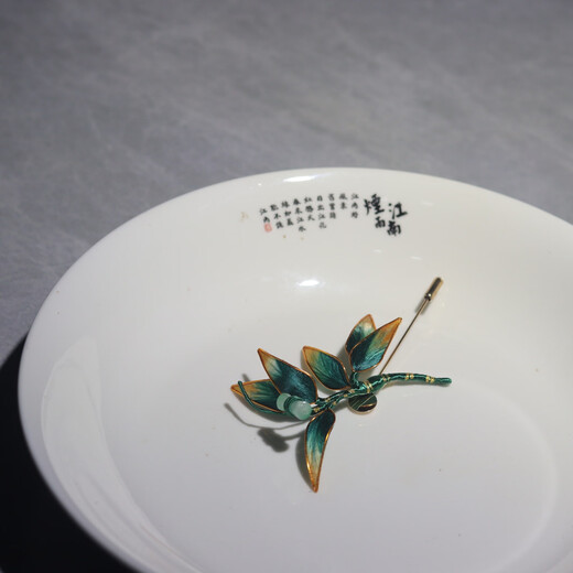 Lingchuan intangible cultural heritage velvet flower brooch Hanfu accessories hairpin flower hairpin ancient style traditional silk headdress single hairpin main body can be changed plum