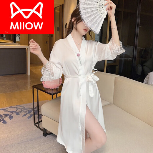 Cat Man (Miiow) 2024 Neues Nachthemd für Frauen im Frühjahr und Herbst Sommereis Seiden Pyjamas Frauen sexy Bademantel White Morning Lace Lace Home Clothes 691 Weiß M 165 80 95Jin [Jin gleich 0,5 kg]