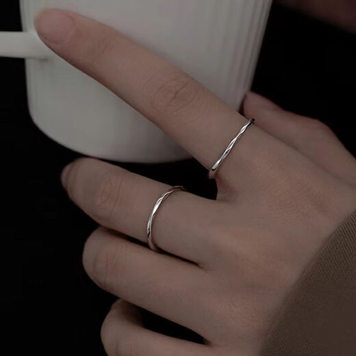 KZD Old Phoenix 999 sterling silver plain ring ring for men and women, small closed mouth 999 pure silver tail ring, fashionable and non-fading 999 pure silver simple plain ring / thick style 1.7 size 8 reference weight 120-145 Jin Jin is equal to 0.5 kg