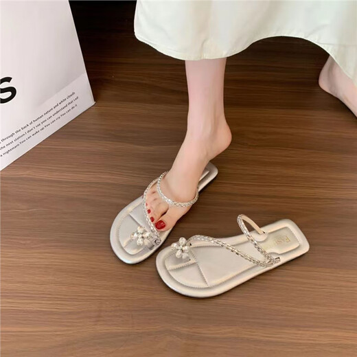 
ZUYLFYP shoes flat-soled French fairy shoes 2024 new summer soft sole with skirt toe rhinestone slippers summer 6626 diamond belt - black 40-41 suitable for feet of 39-40