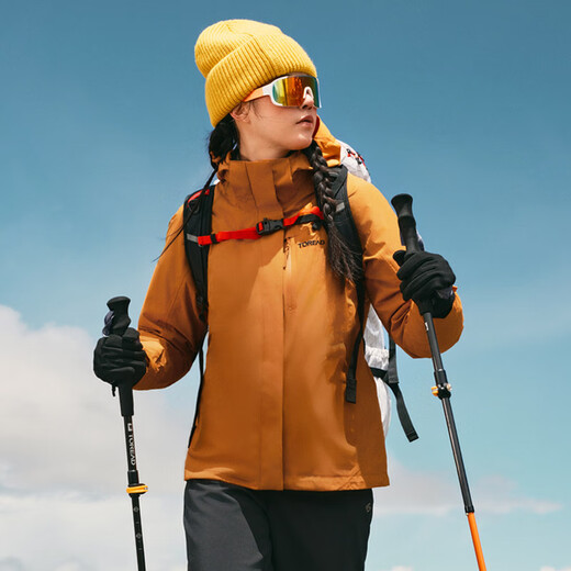 TOREAD 3-in-1 Shock Clothes Men and Women 25 New Outdoor Sports Windproof Warm Waterproof Water-Pervious Wet Hiking Climbing Jacket Spruce Orange Women S