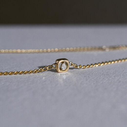 Chishe high-end 18K gold dropstone pendant necklace for women thick gold color gold clavicle neck chain ins simple and versatile solid version 37+3cm ready stock