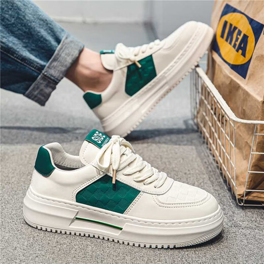 Zapatos para hombres para verano transpirable 2025 nuevos zapatos blancos pequeños para hombres estilo coreano versátil espeso deportes y zapatos casuales para hombres 9906 blanco y verde 43
