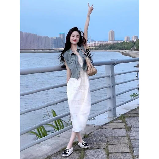 Xcfreht French Long Jirt Seaside Vacation White Suspenten Robe Texture 2025 Version de denim de nouveau costume d'été pour femmes 694 # [Fabric] M [suggéré 95-105jin [Jin est égal à 0,5 kg]]]
