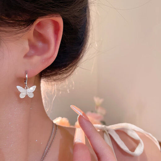 Silver butterfly earrings 2025 new high-end earrings popular earrings female niche unique temperament ear jewelry silver butterfly earrings one pair