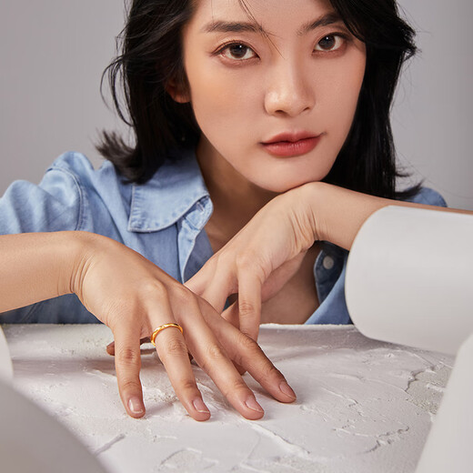 Saturday Fortune 5D Hard Gold Gold Ring Female Möbius Ring Price A019631 No. 11 About 1.12g Birthday Gift