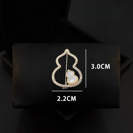 QUAMER Gold Store Auspicious Ruyi Small Gourd Brooch Women's Fritillary Decorated Corsage Fashion Design Suit Gold